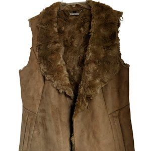 NEW White House Black Market Faux Fur Vest